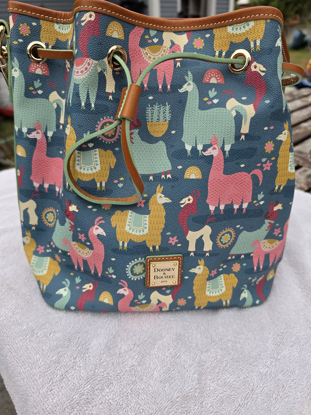 Dooney & Bourke Emperor's New Groove Llama Drawstring - Picture 2 of 14